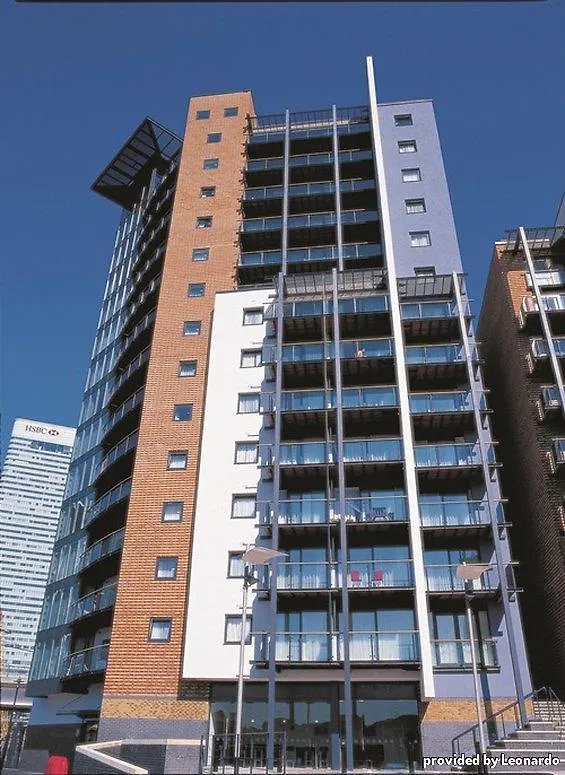 לונדון Fraser Place Canary Wharf