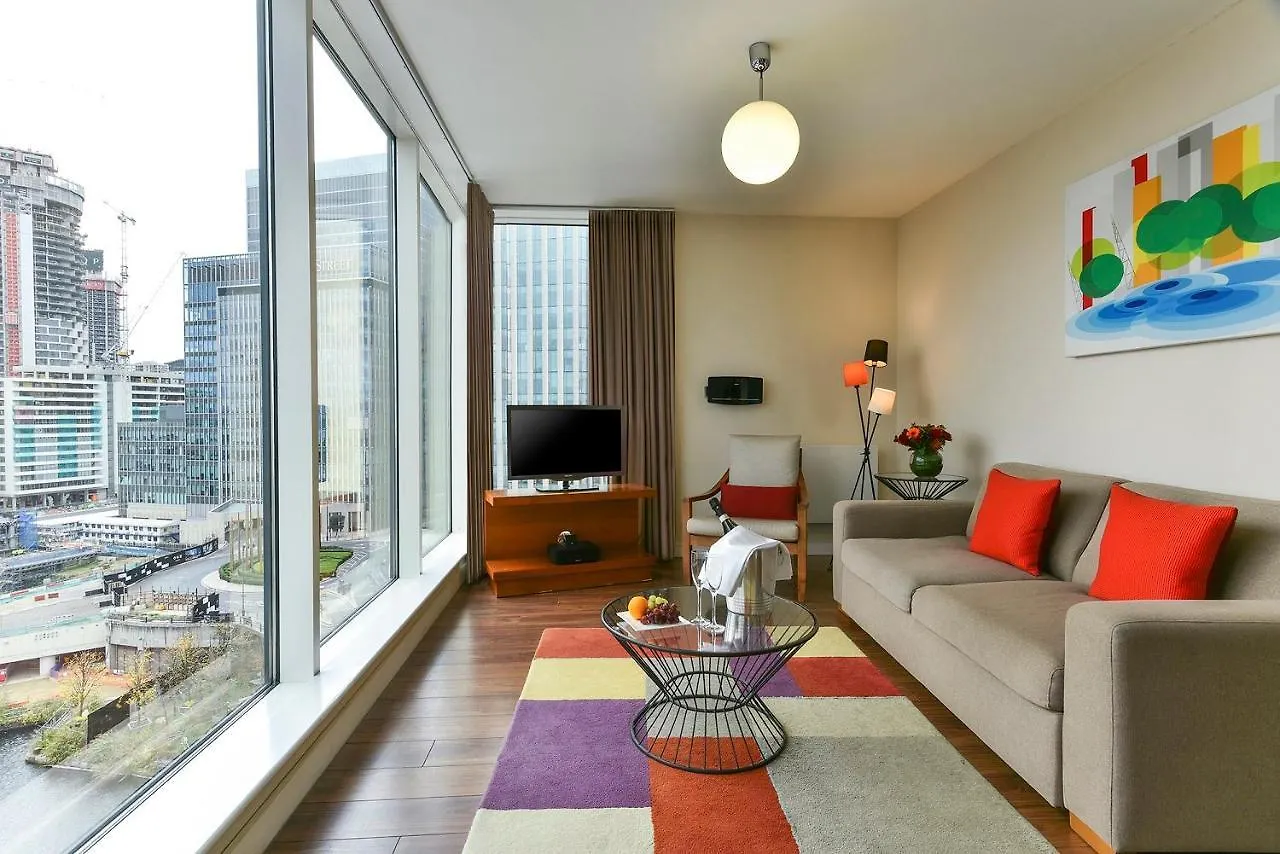 לונדון Fraser Place Canary Wharf